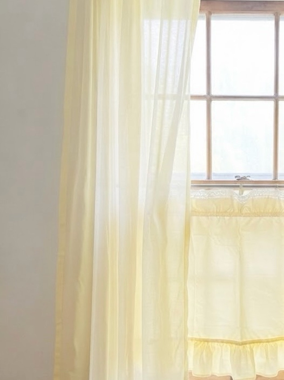 7pcs Assorted Yellow Curtains & Window Panels, Different Textures & Sizes.Vintag